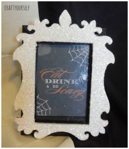 glitter frame white spider