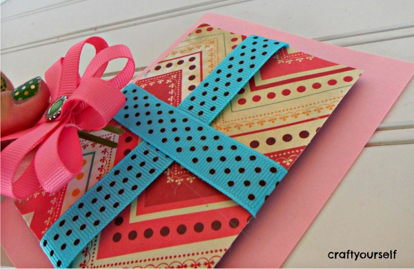 hair bow card with bow