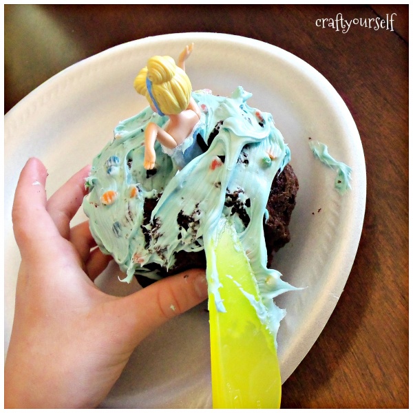 polly cakes frosting