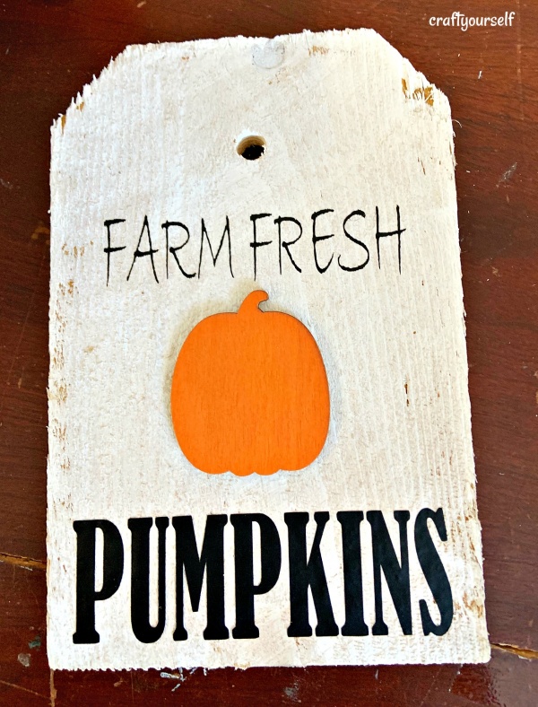 pumpkin tag ready for tie